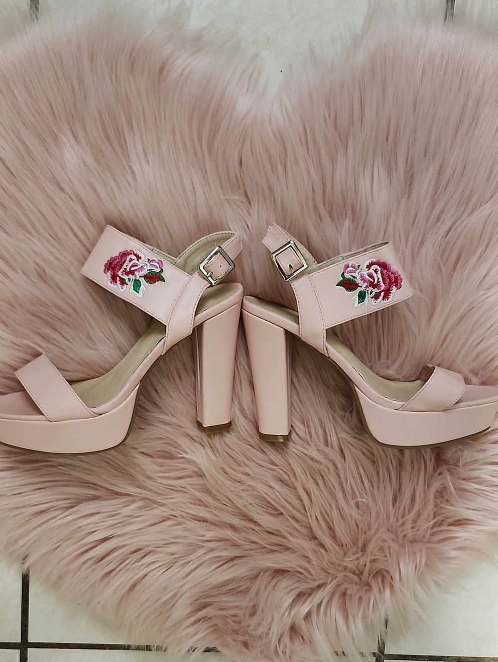 Brand New Y2K FOREVER OPEN TOE PINK ROSE PLATFORM SANDALS-6.5